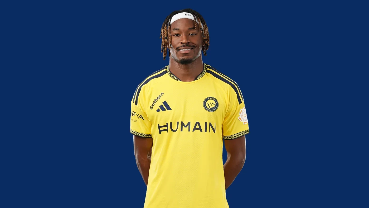 Chân dung chính thức trung vệ Mohamed Simakan của Al Nassr